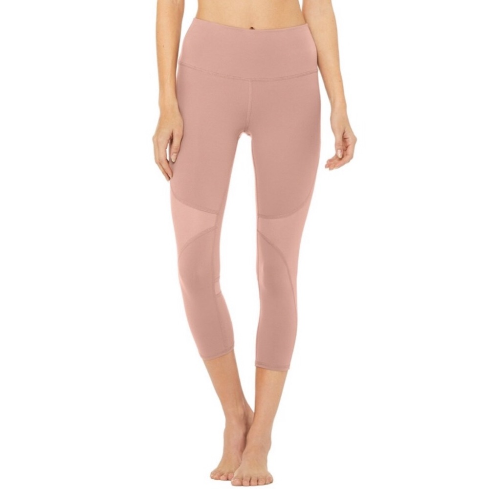 Alo Coast High Waist Capri Pants Smokey Quartz
